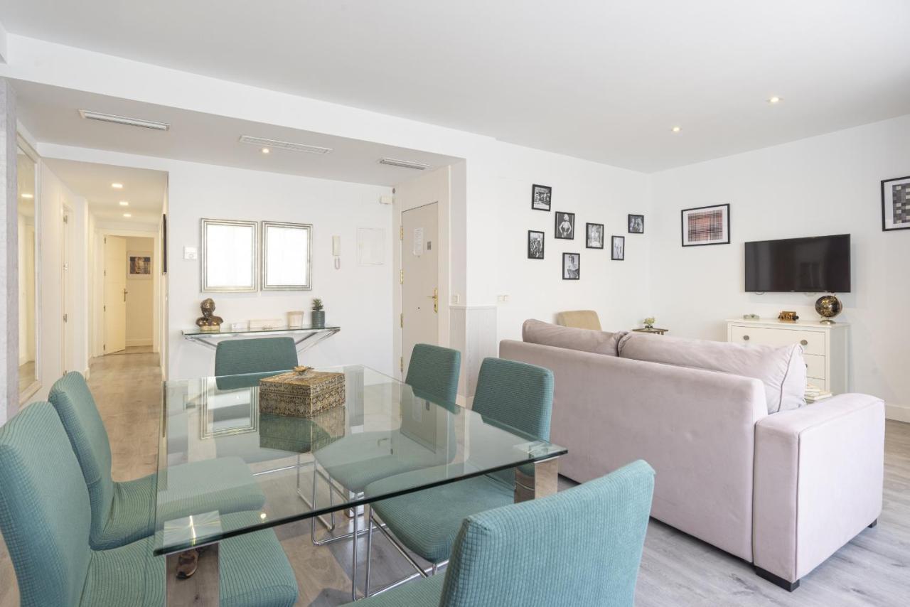 Soho Premium 4 Bedrooms Apartment مالقة المظهر الخارجي الصورة